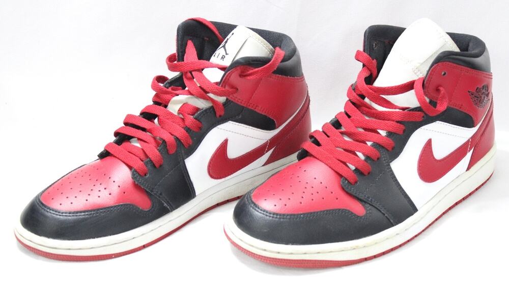 Nike Air Jordan 1 Mid Alternate Bred Toe Women s Size 11.5 / Men s 10 BQ6472-079